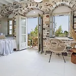 Апартаменты Zos Kanaki